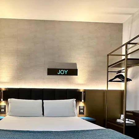 The Market Urban 4*