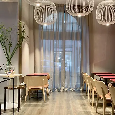 The Market Urban 4*
